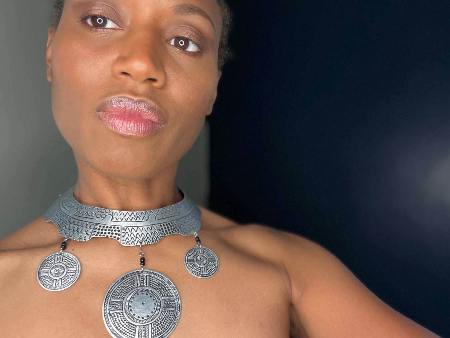 Commanding Core Choker