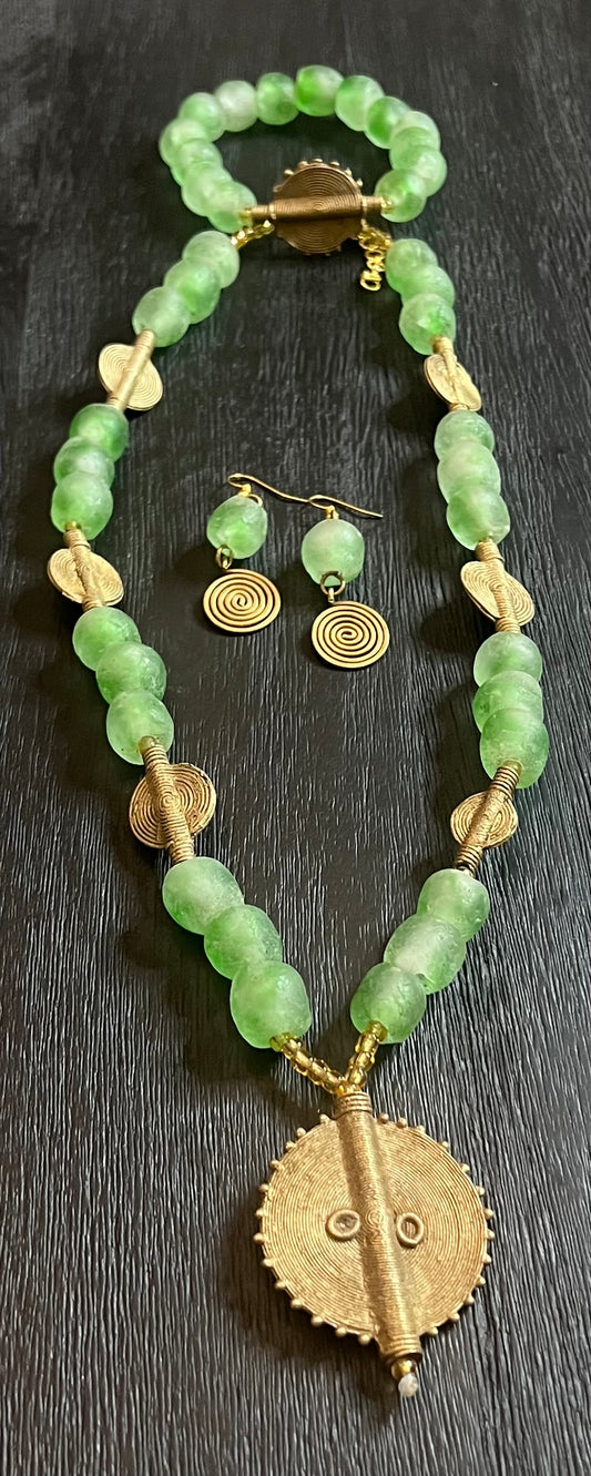 Dream State: Sea Foam Necklace, Bracelet and Earrings Set