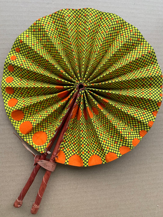 Wax Fan Lunar